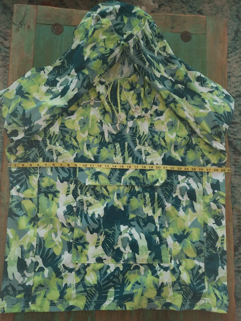 The North Face Men's Lime & Navy Green Camo Pullover Windbreaker XXL Like New